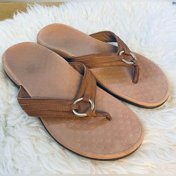 Vionic Tide Aloe Leather Toe Post Flip Flop Sandals Size 8 - Picture 1 of 7
